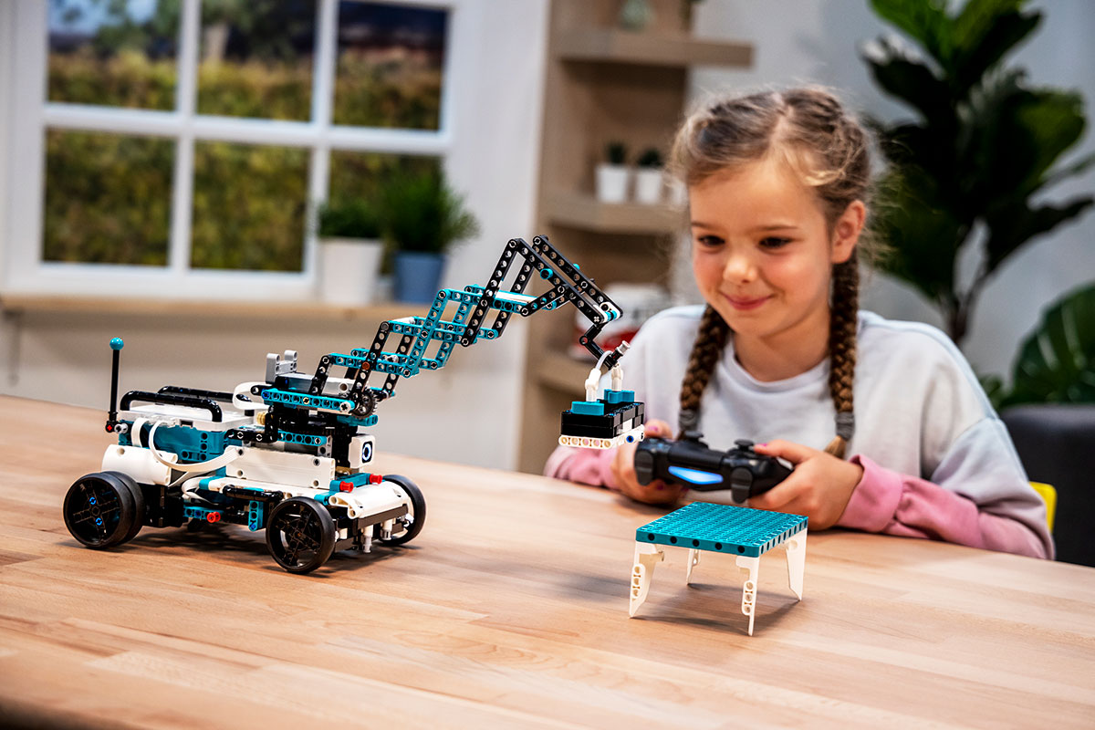 lập trình Lego Robot Inventor dành cho thiếu nhi